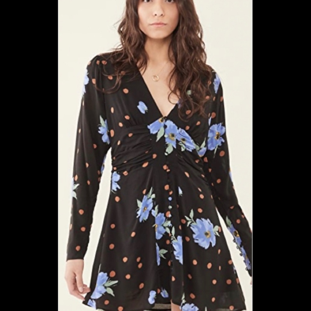 🆕 NWT Free People Date night mini dress